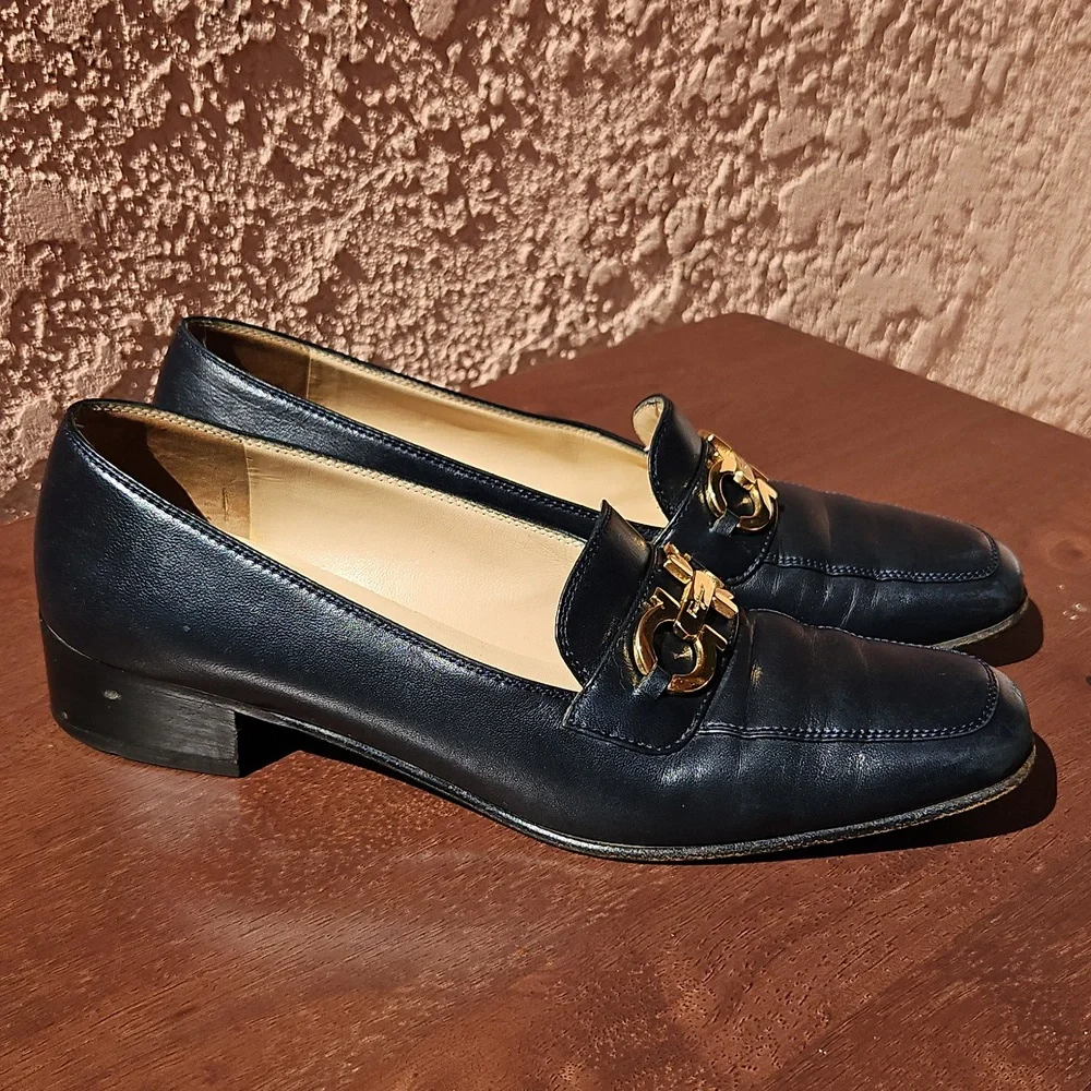 Salvatore Ferragamo Gancini Navy Leather Loafers Size 8 - Picture 6 of 14